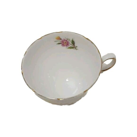 Vintage Royal Vale TEA CUP Pink Yellow Ridgway Bone China England Daisies FLORAL - Picture 4 of 9